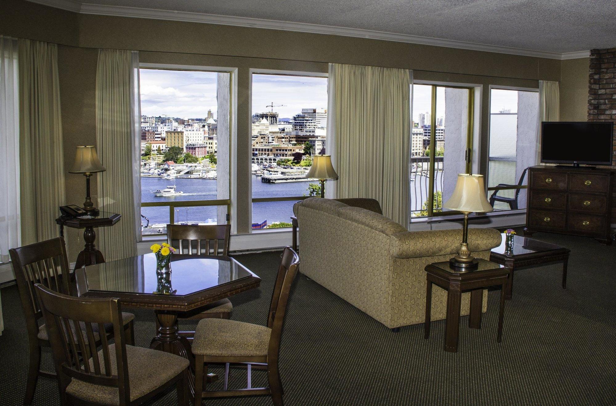 Harbour Towers Hotel & Suites Victoria Extérieur photo